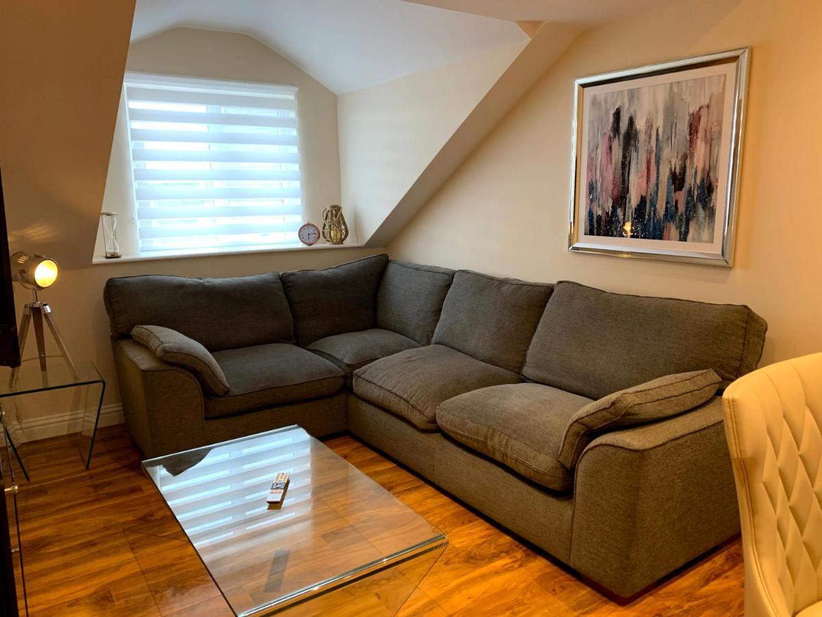 Apartment 5 - Two Bedroom Luxury Apartment Close To Town, Mainline Rail & Theatre Stylish And Comfortable Darlington  Dış mekan fotoğraf