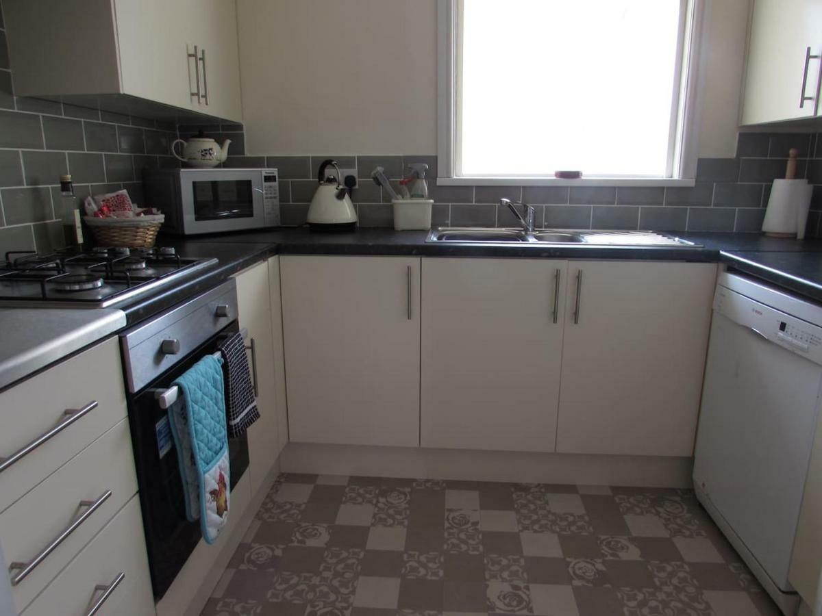 Apartment 5 - Two Bedroom Luxury Apartment Close To Town, Mainline Rail & Theatre Stylish And Comfortable Darlington  Dış mekan fotoğraf